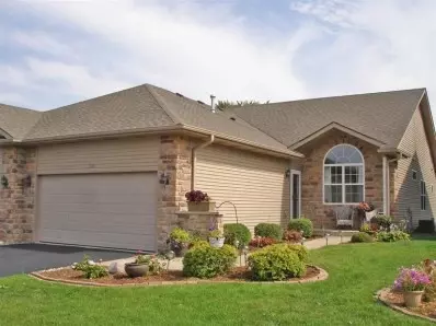 331 Cochran Dr, Crown Point, IN 46307 photo 1