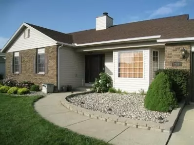 736 Commodore Ln, Porter, IN 46304 photo 2