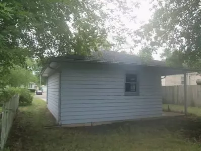 4166 Pierce St, Gary, IN 46408 photo 4