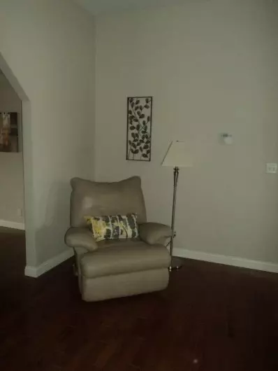 8441 Oak Ave, Gary, IN 46403 photo 4