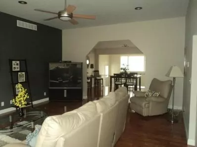 8441 Oak Ave, Gary, IN 46403 photo 3