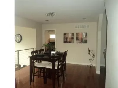 8441 Oak Ave, Gary, IN 46403 photo 6