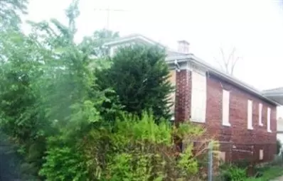 1308 Roosevelt Pl, Gary, IN 46404 photo 1