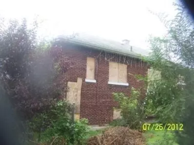 1308 Roosevelt Pl, Gary, IN 46404 photo 2
