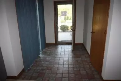 981 Cedar Dr, Crown Point, IN 46307 photo 2