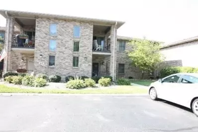 981 Cedar Dr, Crown Point, IN 46307 photo 1