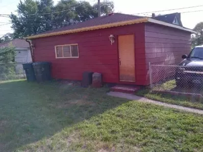 421 Taney, Gary, IN 46404 photo 6