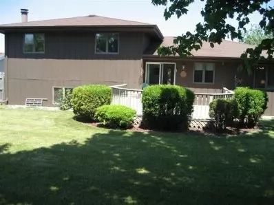 1022 Arrowhead Dr, Dyer, IN 46311 photo 2