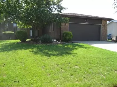 1022 Arrowhead Dr, Dyer, IN 46311 photo 1