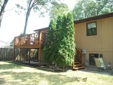 332 N True St, Griffith, IN 46319 photo 9