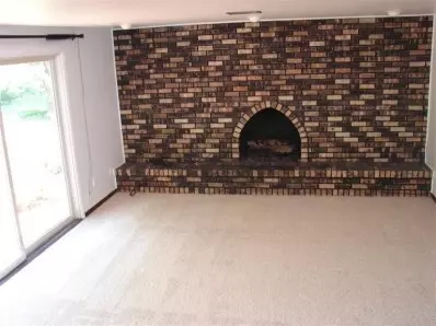 9042 Chestnut Ln, Munster, IN 46321 photo 2