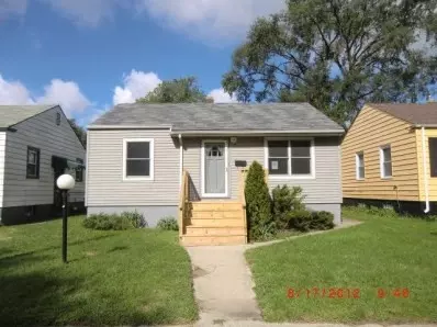 356 Dallas St, Gary, IN 46406 photo 1