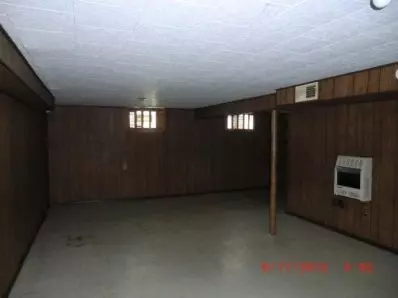 356 Dallas St, Gary, IN 46406 photo 8