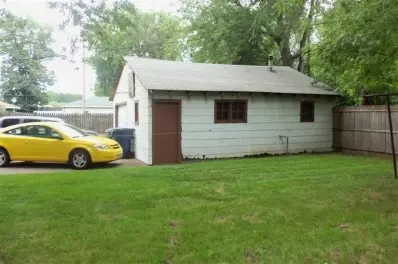 2727 King St, Gary, IN 46406 photo 2