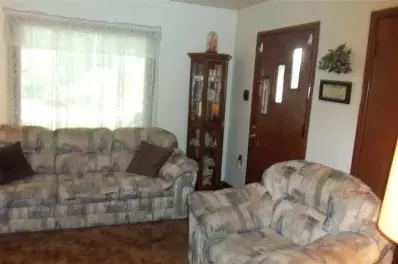 2727 King St, Gary, IN 46406 photo 6