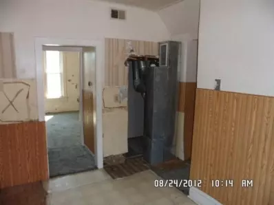 39 E Doty St, Hammond, IN 46320 photo 9