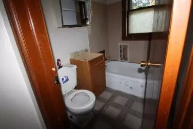 5218 W 7th Ave, Gary, IN 46406 photo 3