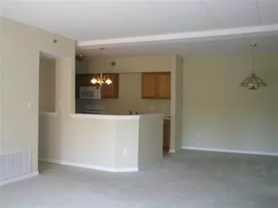 8421 Manor Ave #303, Munster, IN 46321 photo 10