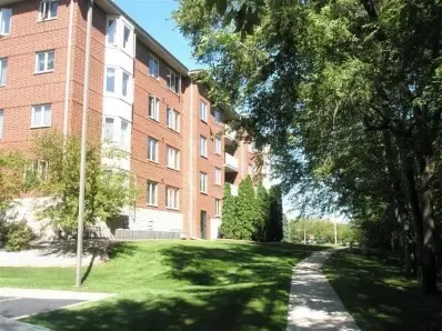 8421 Manor Ave #303, Munster, IN 46321 photo 2
