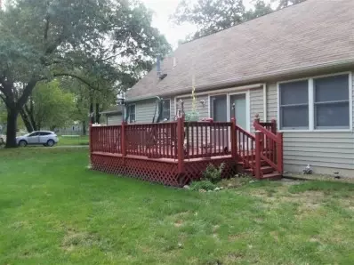 2818 W 47th Ave, Gary, IN 46408 photo 6