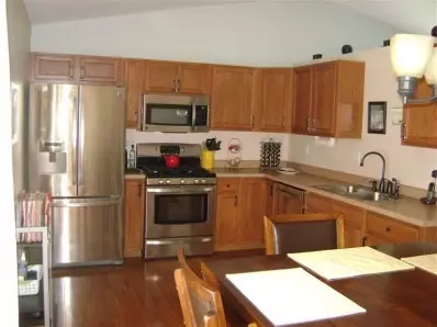 350 Marilyn Rd, Burns Harbor, IN 46304 photo 4