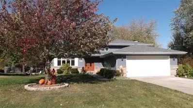 3315 Rustic Ln, Crown Point, IN 46307 photo 1