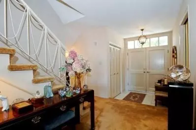 327 S Park Dr, Griffith, IN 46319 photo 6