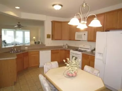330 Cochran Dr, Crown Point, IN 46307 photo 5
