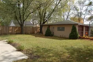 621 W Pine St, Griffith, IN 46319 photo 5