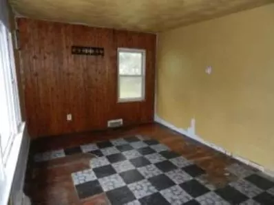 2465 Fillmore St, Gary, IN 46407 photo 2