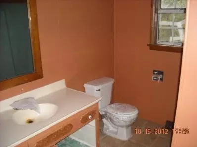 3274 W St Rd 10, Wheatfield, IN 46392 photo 10