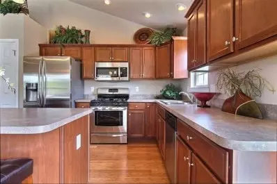 1187 Sawgrass Dr, Griffith, IN 46319 photo 5
