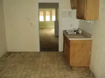 4537 Connecticut St, Gary, IN 46408 photo 2