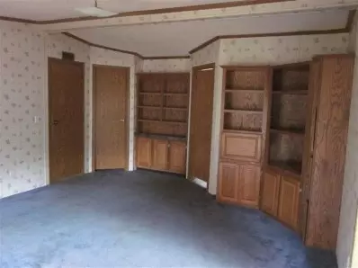 4425 Bartlett Ln, Wheatfield, IN 46392 photo 10