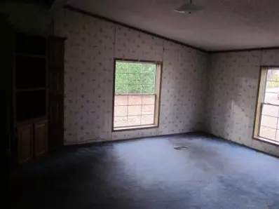 4425 Bartlett Ln, Wheatfield, IN 46392 photo 9