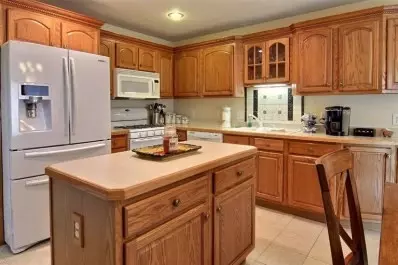 657 Davis Cir, Crown Point, IN 46307 photo 6