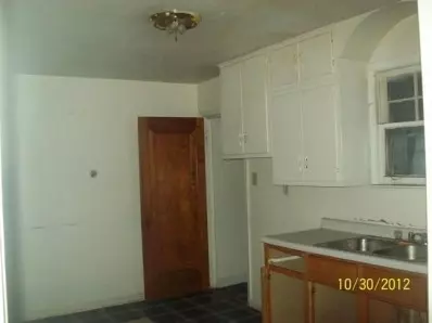 1229 Taft St, Gary, IN 46404 photo 3