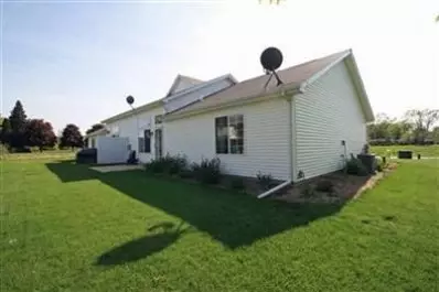 116 Emerald Dr, Porter, IN 46304 photo 4