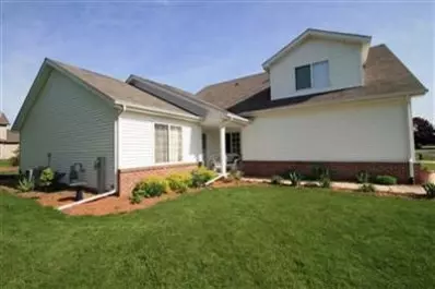 116 Emerald Dr, Porter, IN 46304 photo 3