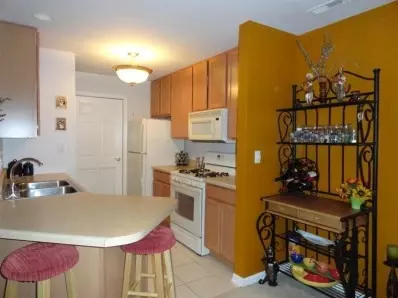 604 Cambridge Ct #1B, Munster, IN 46321 photo 7