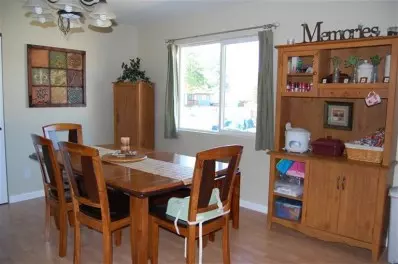 425 Sequoia Dr, Valparaiso, IN 46385 photo 6