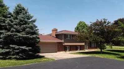 9260 E 93rd Ave, Crown Point, IN 46307 photo 1