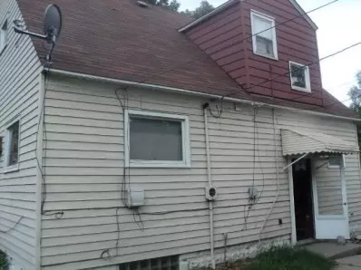 4545 Fillmore St, Gary, IN 46408 photo 2