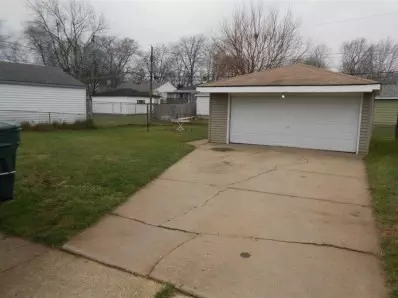 7408 Parrish Ave, Hammond, IN 46323 photo 2