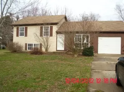 104 Willow Dr, Walkerton, IN 46574 photo 1