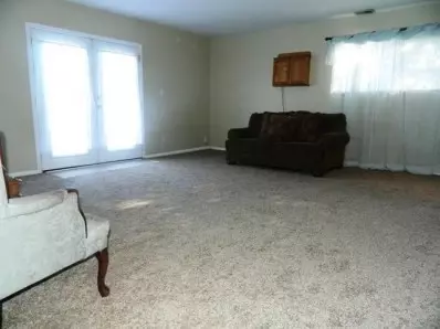 1009 N Indiana Ave, Griffith, IN 46319 photo 9