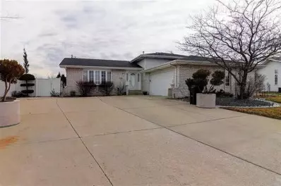 116 Cardinal Ct, Dyer, IN 46311 photo 2