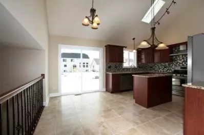 885 Huey Dr, Crown Point, IN 46307 photo 5