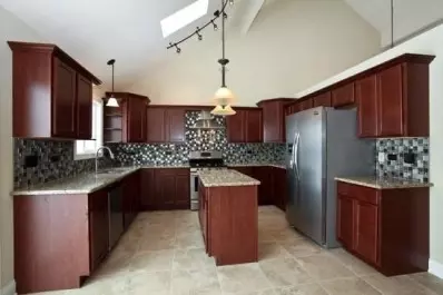 885 Huey Dr, Crown Point, IN 46307 photo 4