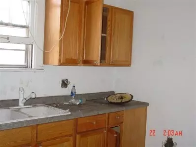 1016 E 35th Pl, Gary, IN 46409 photo 3